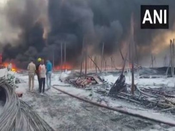  Fire breaks out at pipe factory in Pithampur industrial area (Photo/ANI)