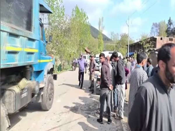 Visuals from the accident area in Kupwara (Photo/ANI)
