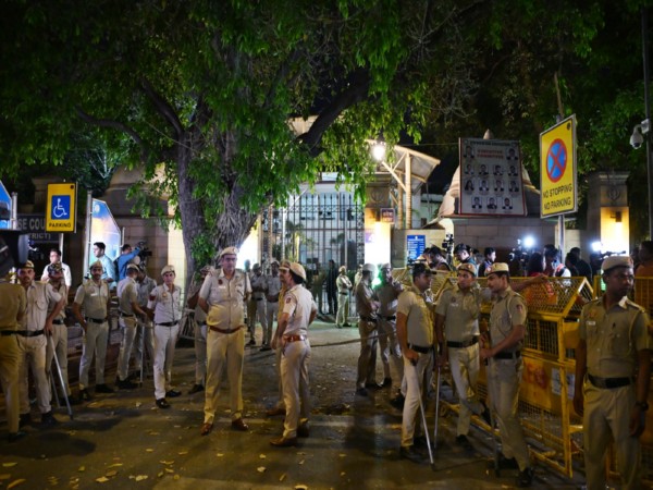 Visual from outside the Patila House Court in New Delhi (Photo/ANI)
