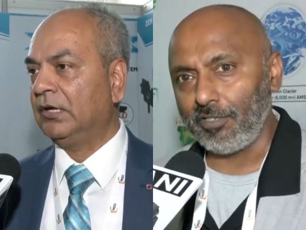 GM exports for Zen Technologies Limited Captain Sanjay Kumar (left), Lead Business Development for IdeaForge Vishal (Photo/ANI)