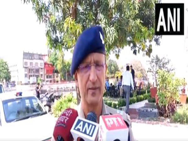 SP Gairola speaking about the traffic situation in city. (Photo/ ANI) 