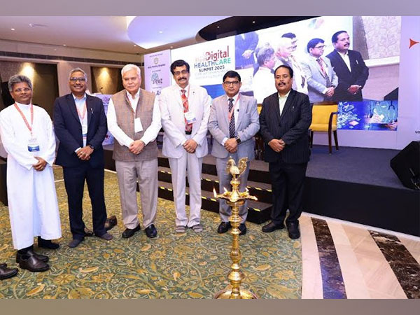 Left to Right: Fr. Isidore D’Souza, VP, RUPCHA, Arvind Kumar, DG, STPI, Dr RS Sharma, Former CEO, NHA, A Robert J Ravi, CMD, BSNL, Dr. DK Gupta, Felix Hospital, Shashi Dharan, Bharat Exhibitions