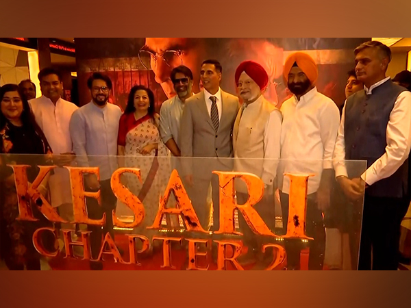 Minister Hardeep Singh Puri, Manjinder Sirsa at Kesari Chapter 2 screening (Image Source: ANI)