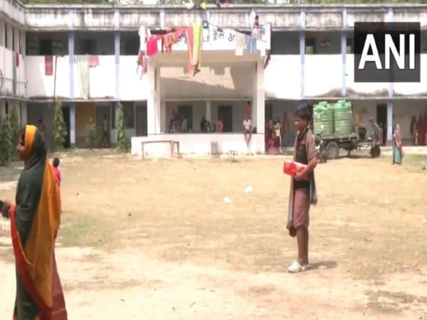 Security forces set up relief camps in Malda for people affected by Samserganj-Dhuliyan violence (Photo: ANI) 