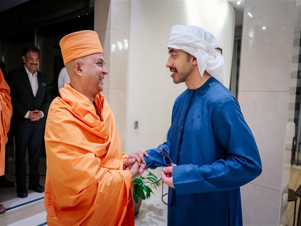 Abdullah bin Zayed Al Nahyan, Deputy Prime Minister and Minister of Foreign Affairs of UAE, with the head of BAPS Hindu Mandir in Abu Dhabi (Photo/ baps.org)