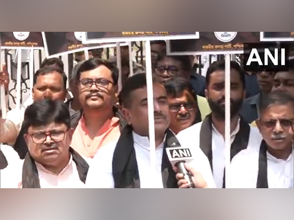 West Bengal LoP Suvendhu Ahikari with party MLAs (Photo/ANI)