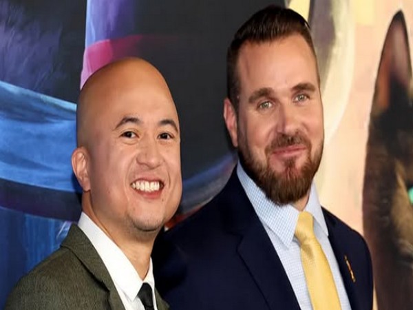 Januel Mercado, Joel Crawford (Photo/Instagram/@joel.crawford.art)