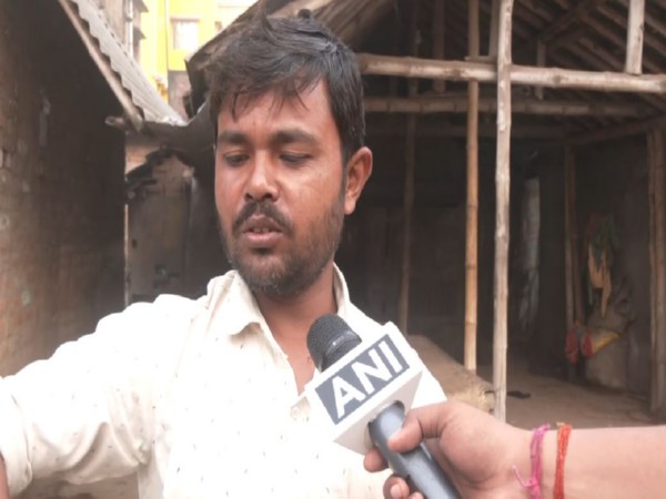 Fish seller from West Bengal's Murshidabad (Photo/ANI)