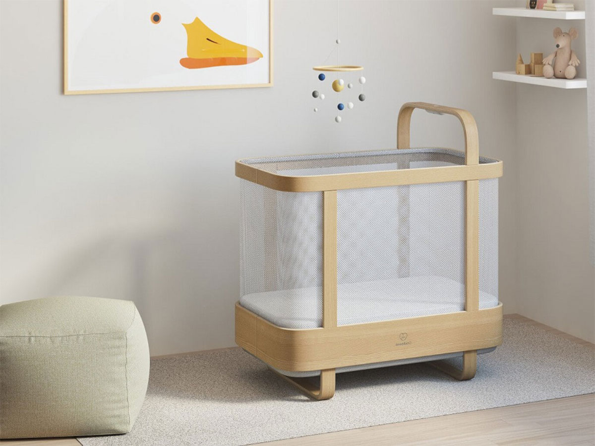 Cradlewise: The AI-powered smart crib that soothes babies back to sleep. Trusted by tech leaders, designed by parents