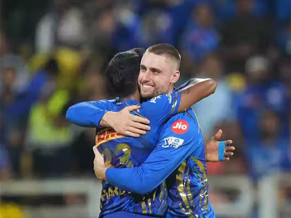 Hardik Pandya and Will Jacks. (Photo- IPL)