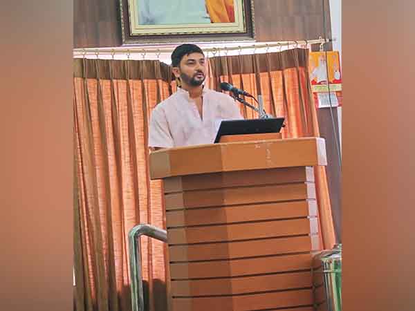 Rudraksha Market Faces Authenticity Crisis; A Meditator Launches Platform to Curb Fake Rudraksha