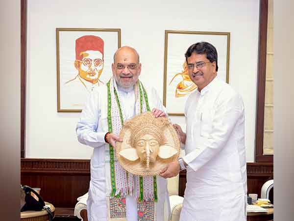 Tripura CM Manik Saha with Union Home Minister Amit Shah. (Photo/X)