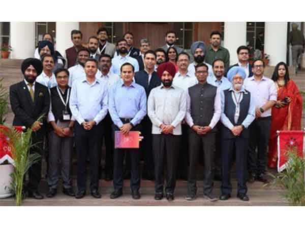 Rajya Sabha MP, Satnam Singh Sandhu along with government officials from different states, incubators, entrepreneurs & venture capitals during Incubator & Capital Summit 2025’ at Chandigarh University