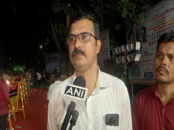 AIADMK spokersperson Kovai Sathyan (Photo: ANI) 