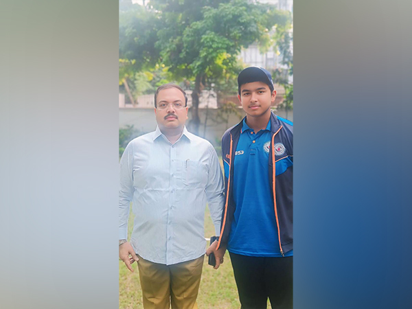 BCA president  Rakesh Tiwari with Vaibhav Suryavanshi (Image: BCA media)