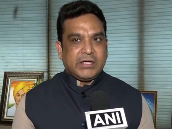 AAP's Mahesh Kumar Khichi (File Photo/ANI)