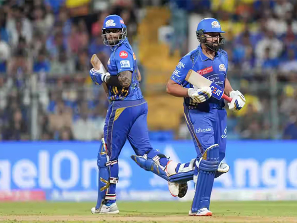 Suryakumar Yadav and Rohit Sharma (Photo: IPL)