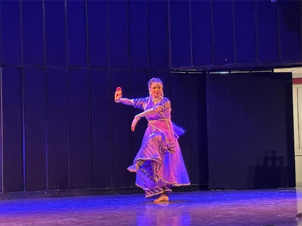 Mamta Farsaiya Makes Graceful Kathak Debut