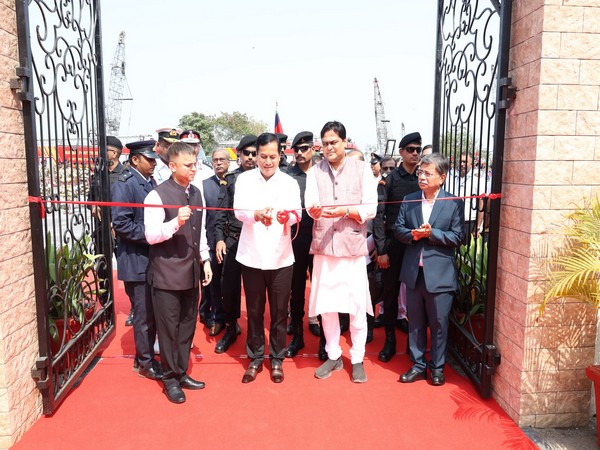    Union Minister Sarbananda Sonowal (Photo/@sarbanandsonwal)