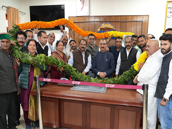 PRIs representatives express gratitude to CM Sukhvinder Singh Sukhu (Photo/Himachal govt) 
