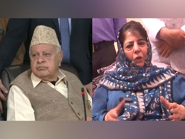 JKNC leader Farooq Abdullah and PDP chief Mehbooba Mufti (Photo/ANI)