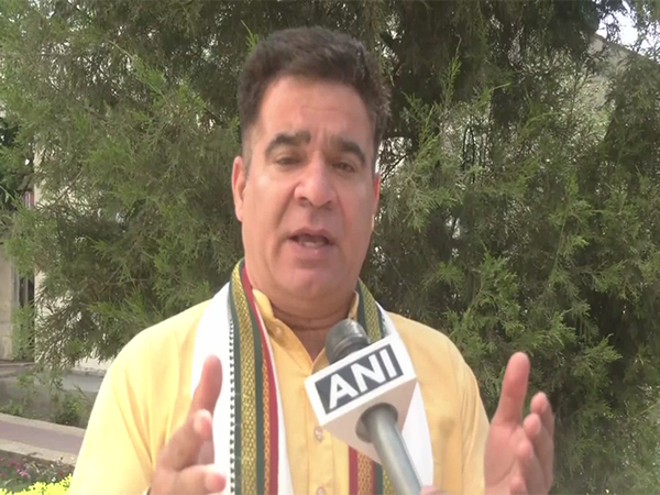 BJP leader Ravinder Raina (Photo/ANI)
