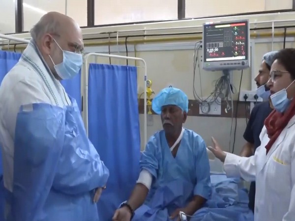 Union Home Minister Amit Shah at hospital (Photo/ANI)