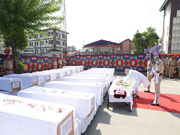 Home Minister Amit Shah pays last respects to the victims of the Pahalgam terror attack (Image: X/@AmitShah)