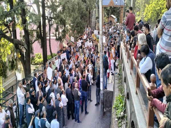 Protest held in Shimla over terror attack in Pahalgam. (Photo/ANI)