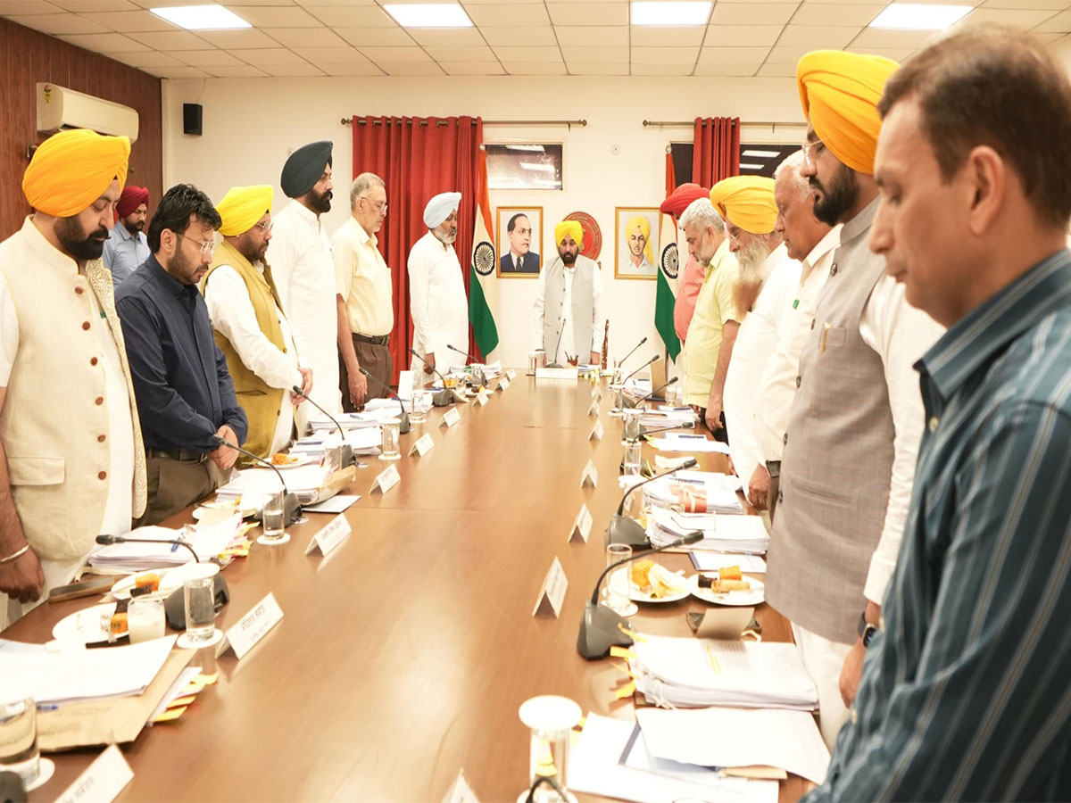 Punjab cabinet meeting: Leaders observing  two-minute silence for Pahalgam victims (Photo/  @AAPPunjab)