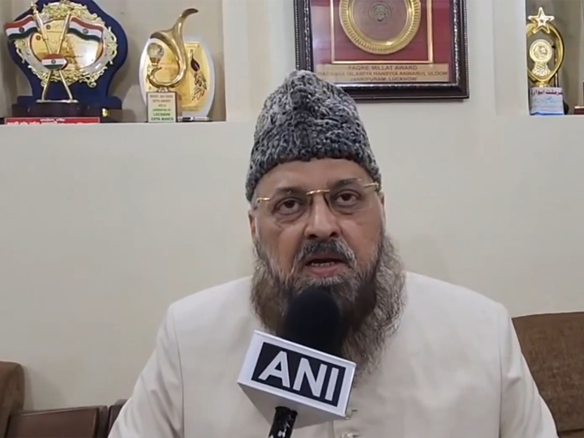 Shahi Imam of Teele Wali Masjid, Maulana Qari Syed Fazlul Mannan Rahmani (Photo/ANI)