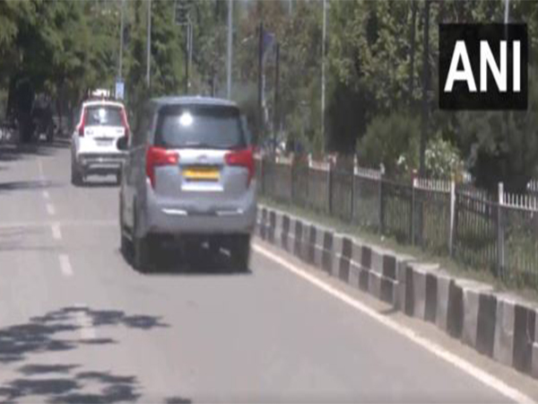Congress MP Rahul Gandhi reaches J-K's Srinagar (Photo/ANI)