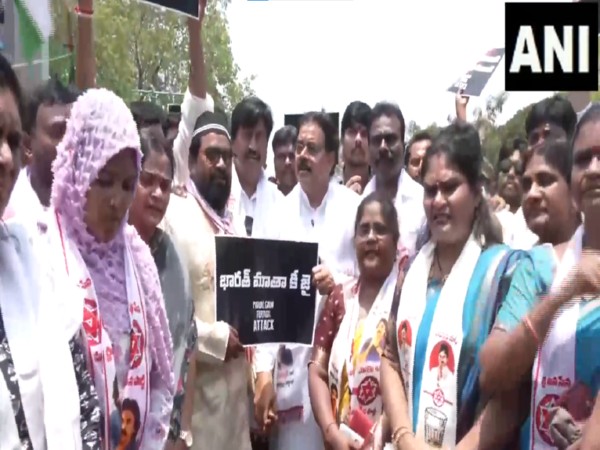 JanaSena Party protests (Photo/ANI)