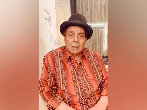 Dharmendra (Photo/Instagram/@aapkadharam)