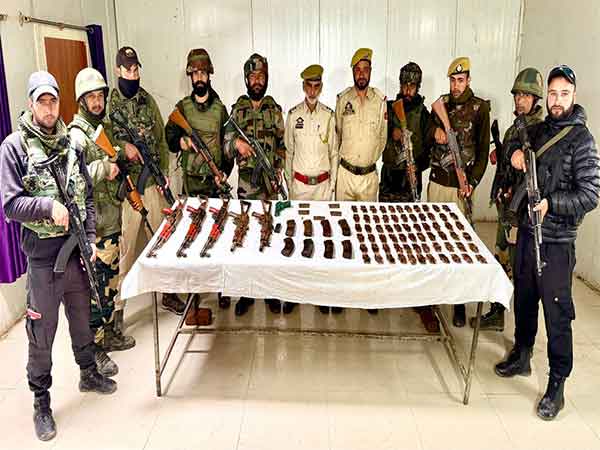 Terrorist hideout busted in Machil (Photo: Jammu and Kashmir Police)