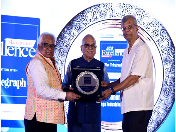 (L-R) Indranil Banerjee, VP, CMA, Madan Mohan Mohanka, Chairman, TEGA &Sidhartha Roy, former President, CMA and CEO Response India