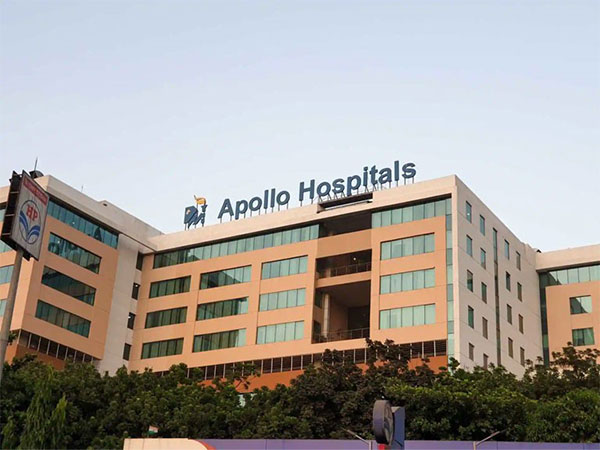 The hospital’s pioneering cardiac care unit continues its legacy with two successful surgeries performed by Apollo to save the lives of two heart patients