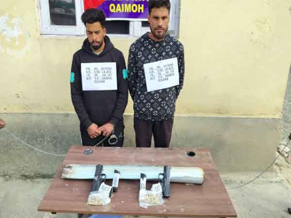 Two terrorist associates arrested in Kulgam (Photo/J-K Police)