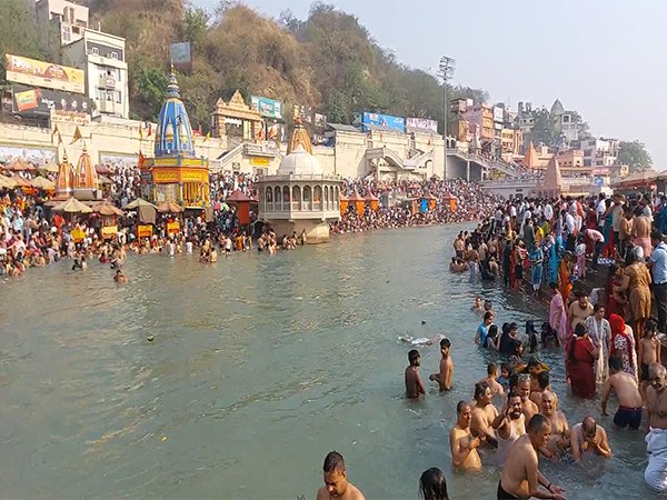 Devotees flock to Haridwar for holy dip in Ganga on Vaishakh Amavasya (Photo/ANI)