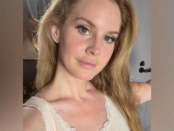 Singer Lana Del Rey (Image source: Instagram)