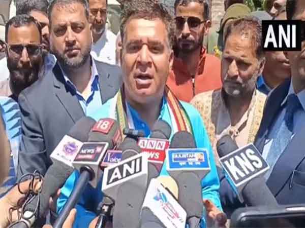 BJP leader Ravinder Raina. (Photo/ANI)