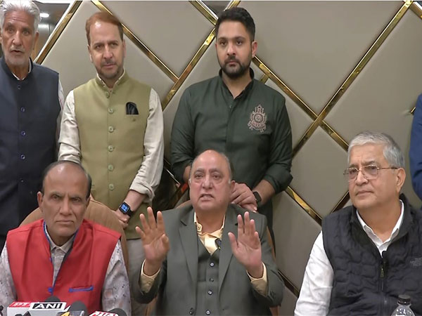 National Tour Operators hold press conference following terror attack in J-K (Photo: ANI)