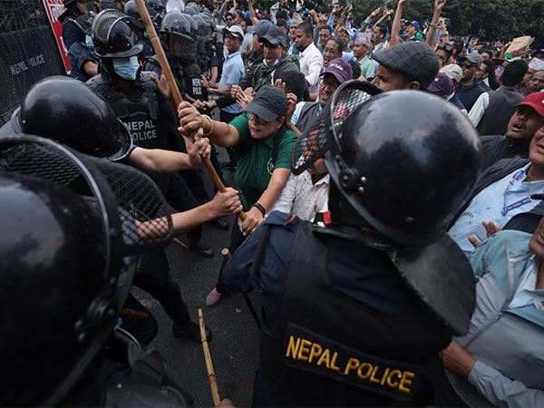 Nepal’s agitating teachers clash with Police (Images/ANI)