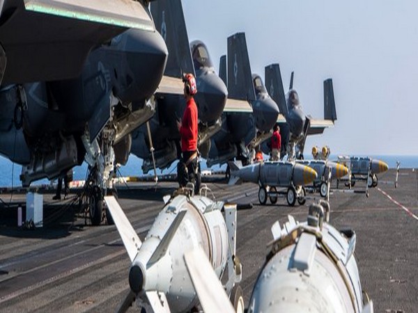 US launches over 800 strikes against Houthis since March 15 (Photo/@CENTCOM)