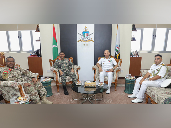 Indian Naval Officer pays courtesy visit to Maldives defence officials(Photo/X@HCIMaldives)