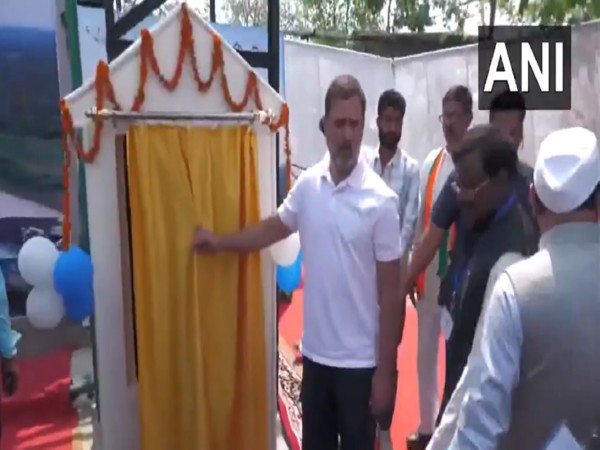  Rahul Gandhi inaugurates 2 MW Atom Solar Roof Plant in Raebareli (Photo/ANI) 