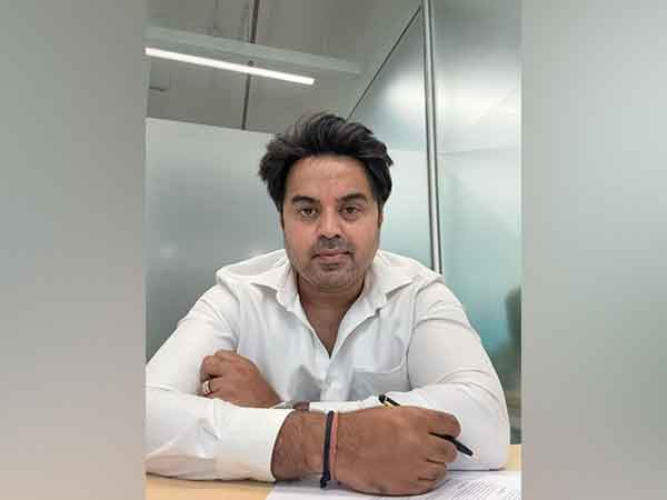 Digital Awareness Campaign Increases Knowledge of Students in Maharajganj, Uttar Pradesh