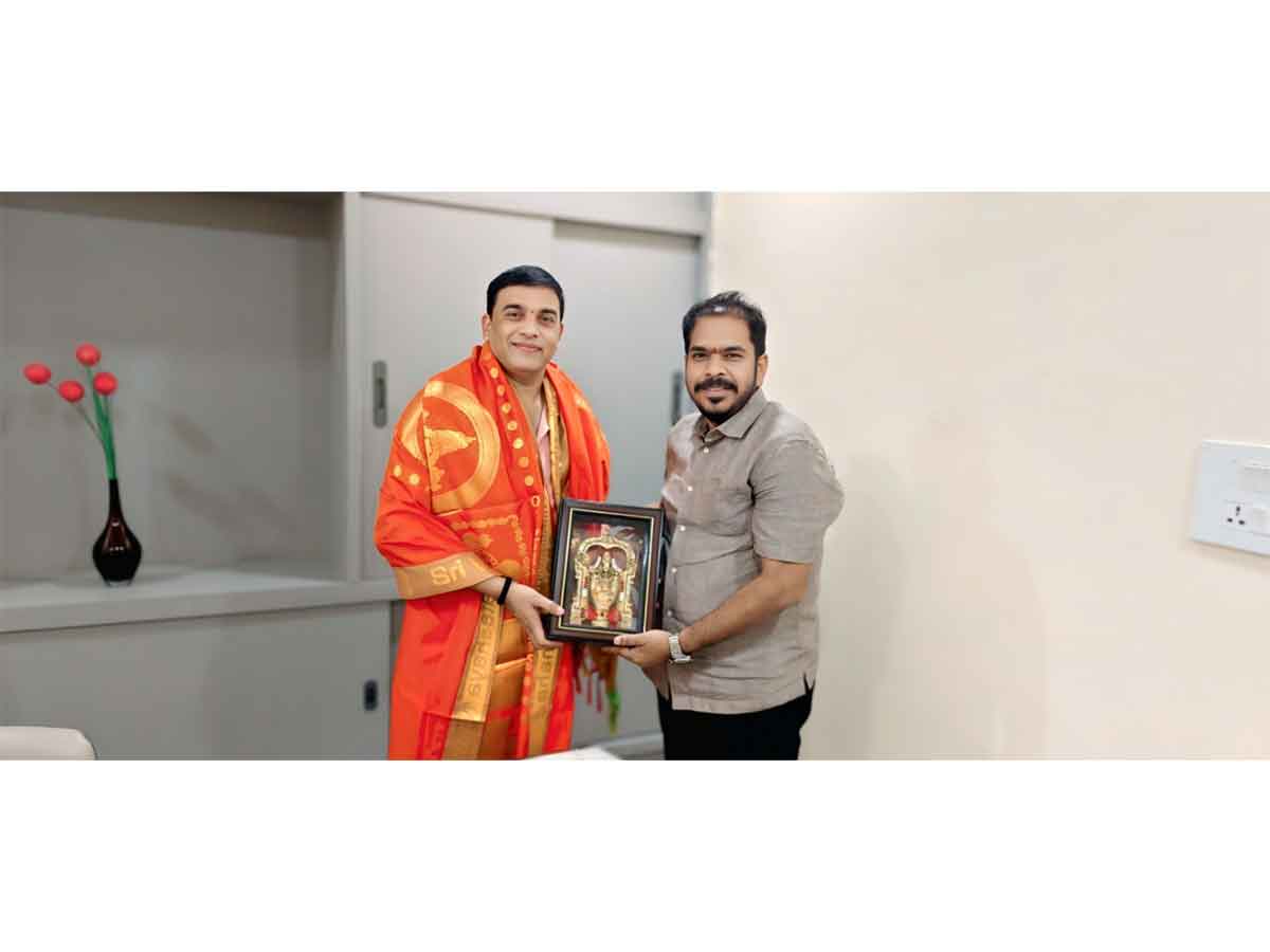 Virtusa Life Spaces CMD Sri Venkat Meets TGFDC Chairman Sri Dil Raju; Applauds Gaddar Awards Initiative