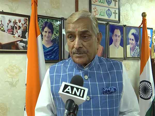 Congress leader Pramod Tiwari (Photo/ANI)