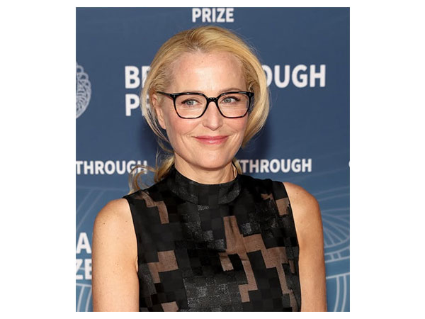 Gillian Anderson (Photo/Instagram/@gilliana)